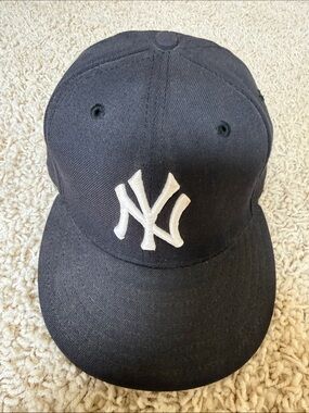 New Era Black and Tan 59FIFTY Fitted Cap (Size 7 1/4)